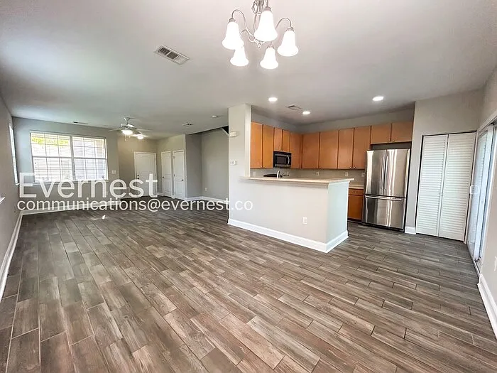 3917 Cannonsgate Ln — Photo 5