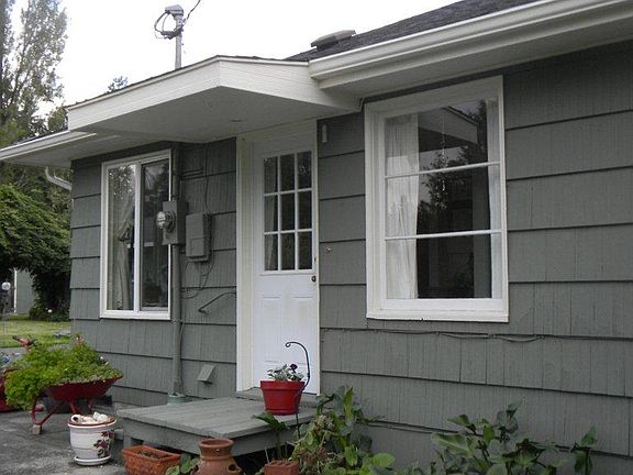 3rd image of 6467 E Blvd Ne