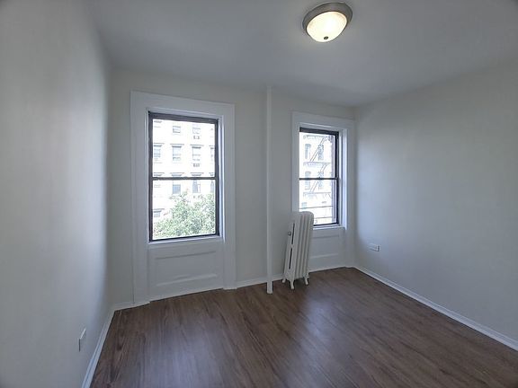 5th image of 92 Saint Marks Pl #3X