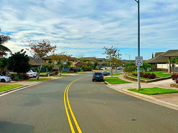 5th image of 92-1996 Kulihi St