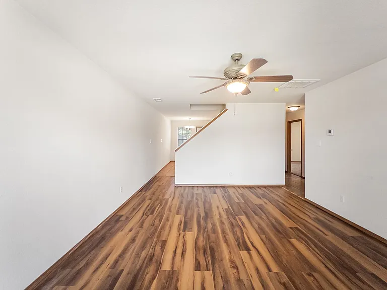 1521 Fianna Place Ct — Photo 3