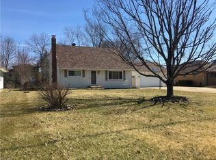 1275 Blueberry Hill Dr, Brunswick, OH