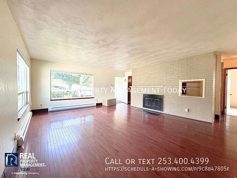 338 Regents Blvd #UPPER — Photo 4