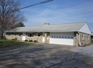 1601 Hollywood Ave, Lititz, PA 17543