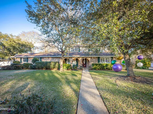 910 Warren St, Pascagoula, MS 39567