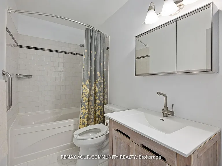 1020 Central Park Dr #39 — Photo 19