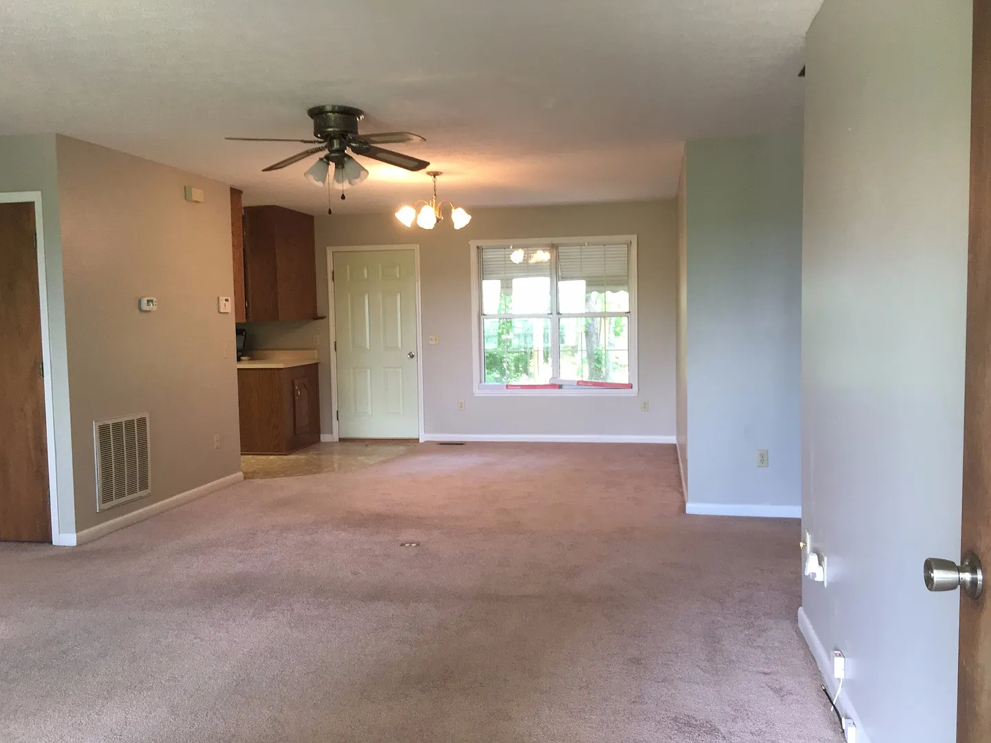 4084 Friendship Road — Photo 4