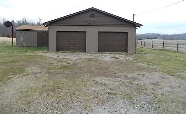 2nd image of 2484 Icetown Rd