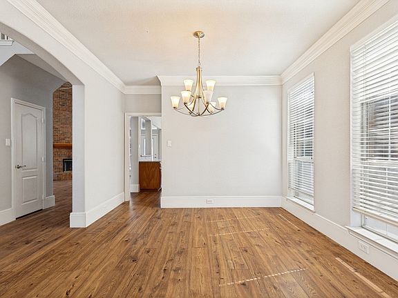 4th image of 3912 Sunflower Ln