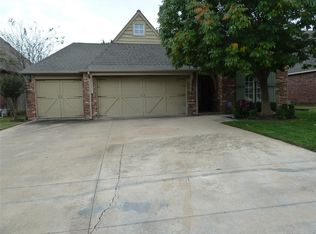 7122 E 82nd Pl, Tulsa, OK 74133