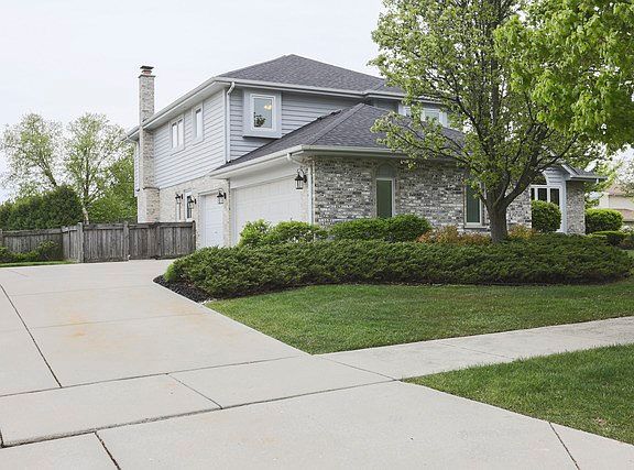 2nd image of 17247 Grange Dr