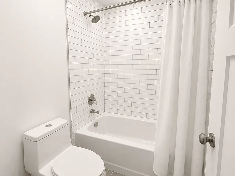 26 N 350 E — Photo 20