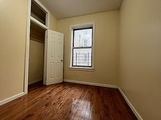 5th image of 716 W 180th St APT 24