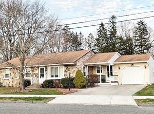 69 Newbury St, Ludlow, MA 01056