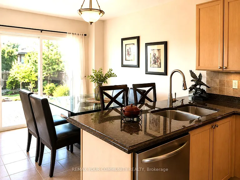 112 Barnwood Dr — Photo 3