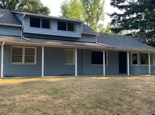 125 SE Jackson Roberts Rd, Cascade Locks, OR 97014