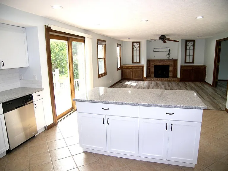 32156 S Roundhead Dr — Photo 8