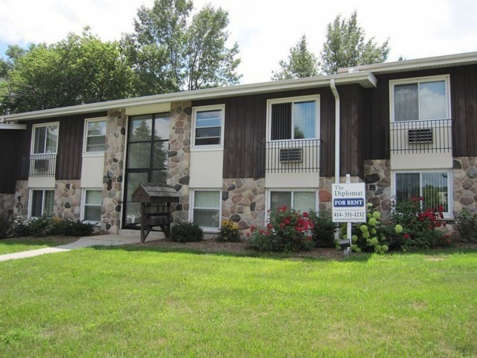 1st image of N84W15467 Menomonee Ave APT 7