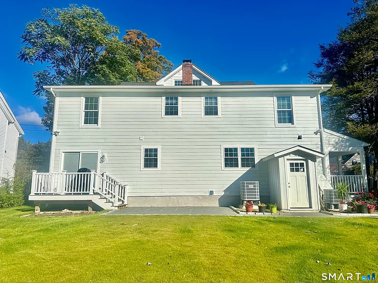 123 East Ave — Photo 22