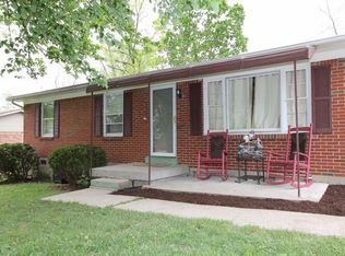 210 Highwood Dr, Frankfort, KY 40601