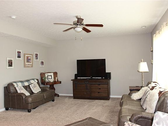 2nd image of 2559 Sunset Maple Dr