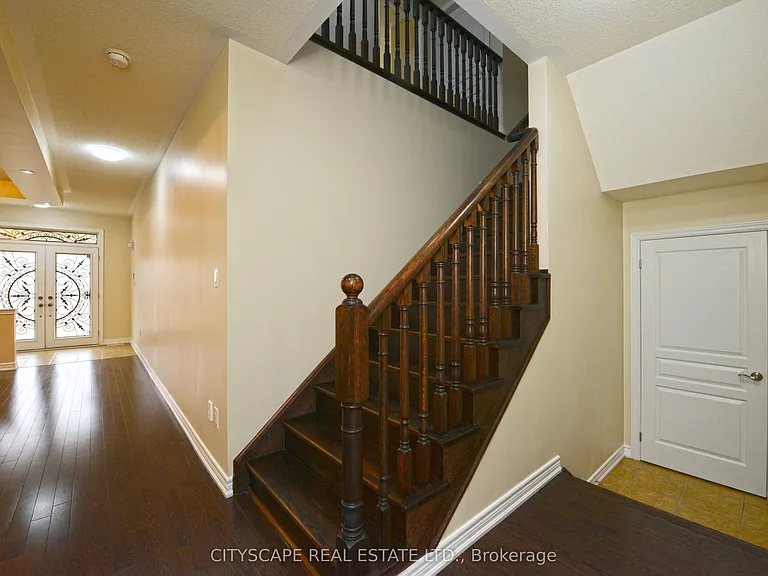 32 Fallmeadow Cir — Photo 5