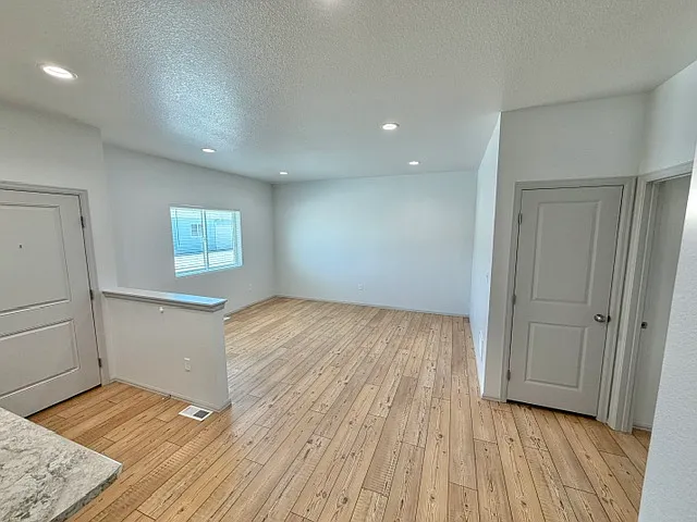 164 W Baldwyn Dr — Photo 8