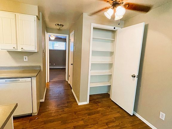 4th image of 5359 S Elati St #102