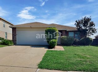 824 Cathy Dr, Burleson, TX 76028