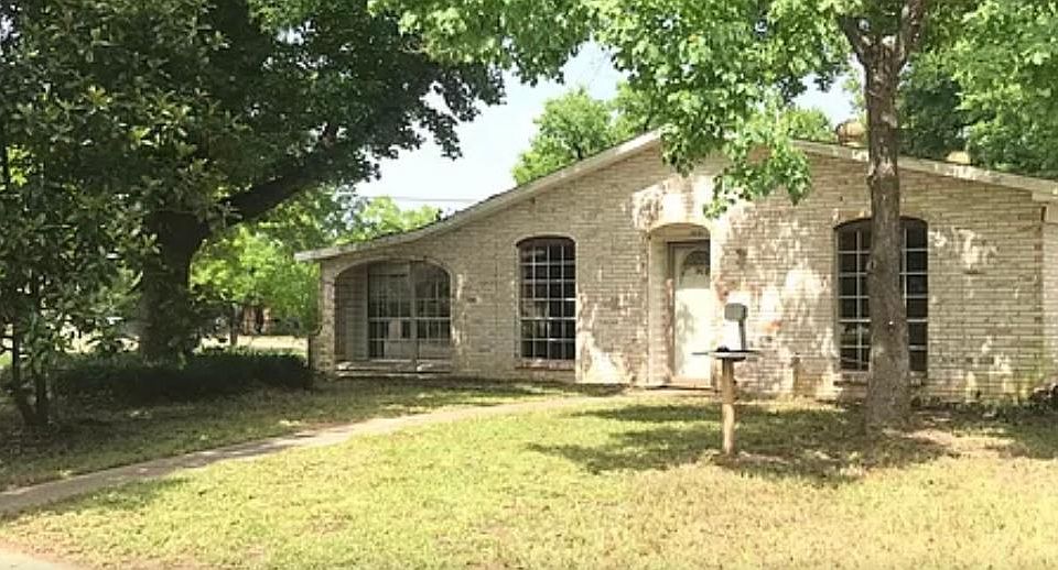 1st image of 9001 Mackey Cir