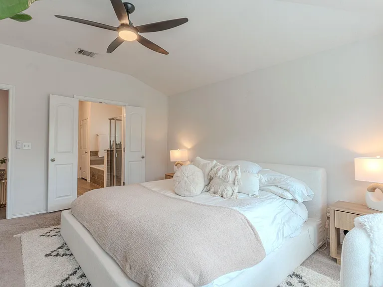 11813 Arran St — Photo 15