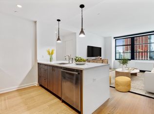 515 W 38th St #22B, New York, NY 10018
