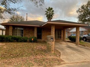 208 Rembert St, Pineville, LA 71360