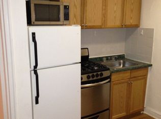 243 W 54th St APT 1F, New York, NY 10019