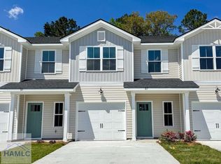 87 Beaumont Dr, Hinesville, GA 31313