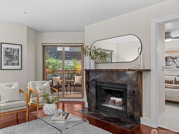 4th image of 711 E Denny Way Unit 104