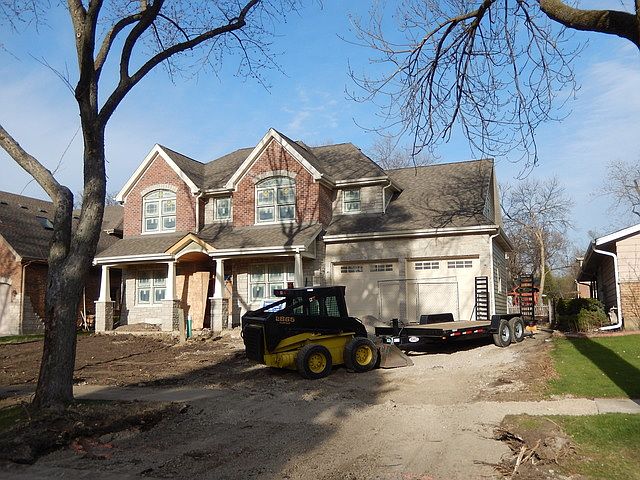 2nd image of 1541 N Kaspar Ave