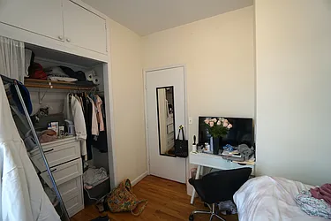 Rented by Best Apartments North Inc