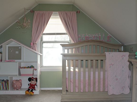 Upstairs BR 1