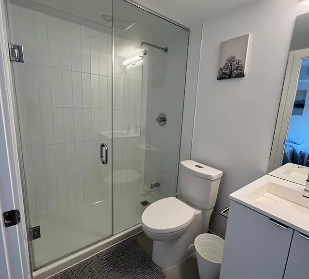 33 Dunfield Ave #1403A — Photo 3