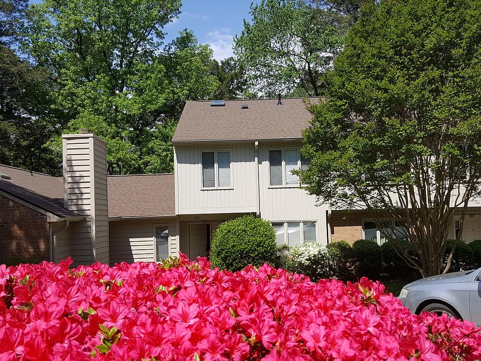 1st image of 119 Woodbridge Ln
