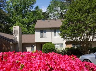 119 Woodbridge Ln, Chapel Hill, NC 27514