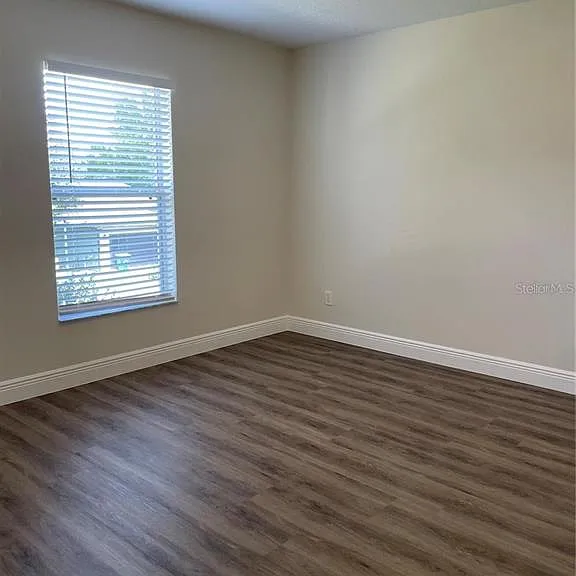 17542 Doris St — Photo 4