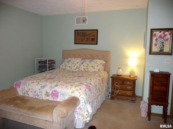 5th image of 2809 12th Ave APT 605