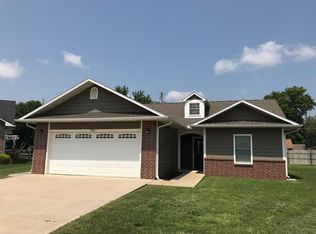 1906 Macarthur Ct, Independence, KS 67301