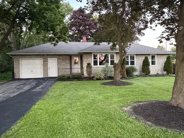 8441 Transit Rd, East Amherst, NY 14051