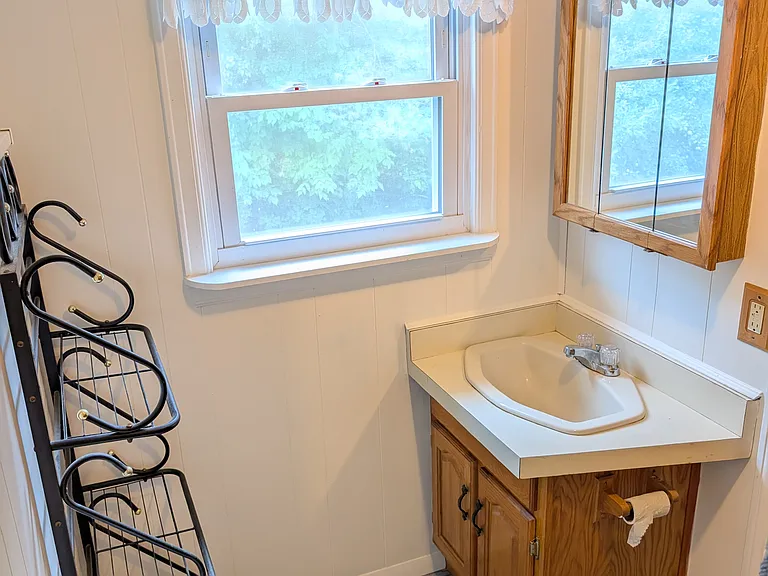 57 Colonial Dr — Photo 10