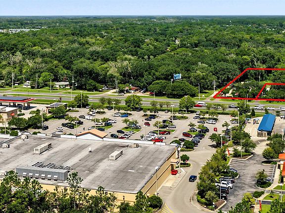 3rd image of 930 State Road 16 St