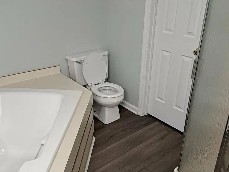983 Stewarts Creek Dr #5 — Photo 8