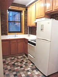 Rented by City Connections Realty